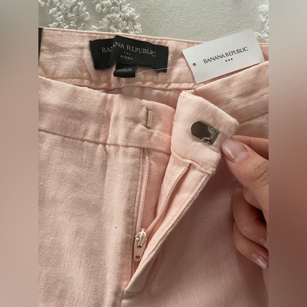 Banana Republic Avery Linen-Blend Tailored Pant - Picture 3 of 9